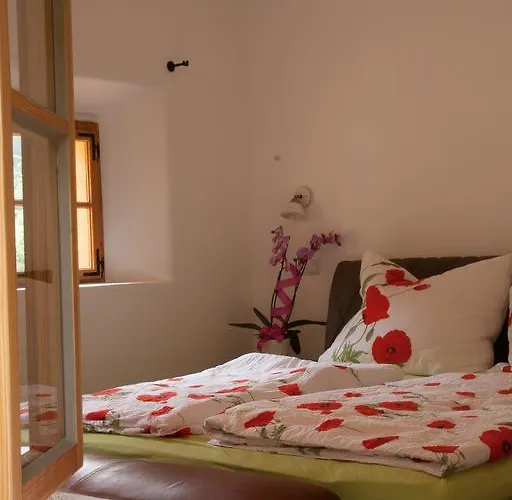 Semesterbostad Moser *